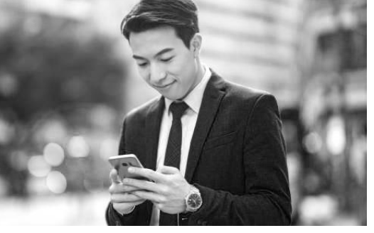 口座凍結が怖い